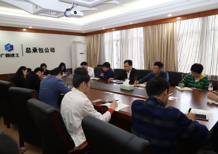 聚会现场。。。。。。。。李立云 摄.jpg