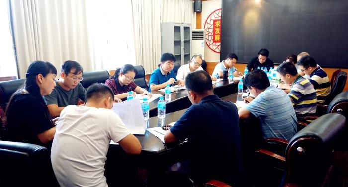 1聚会现场。。。。。。。谢微旋 摄700.JPG