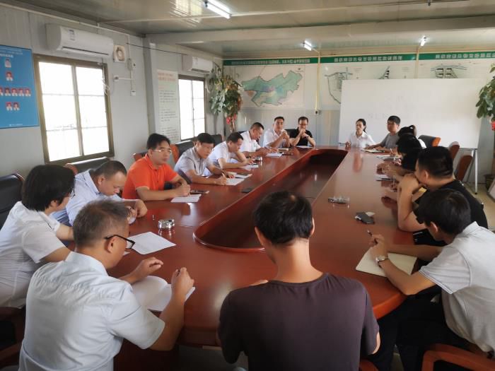 3.2聚会现场。。。。。。胡亮 摄700.jpg