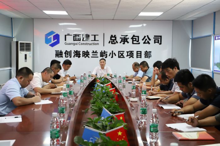 张强作指示。。。。。。侯建杰 摄.jpg