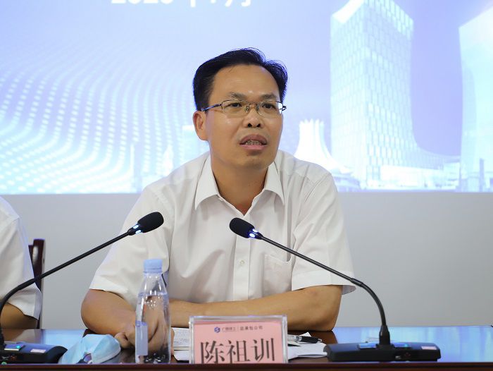 陈祖训讲话。。。。。李立云 摄1.JPG