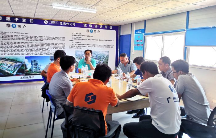 1聚会现场。。。。。潘婧 摄.jpg