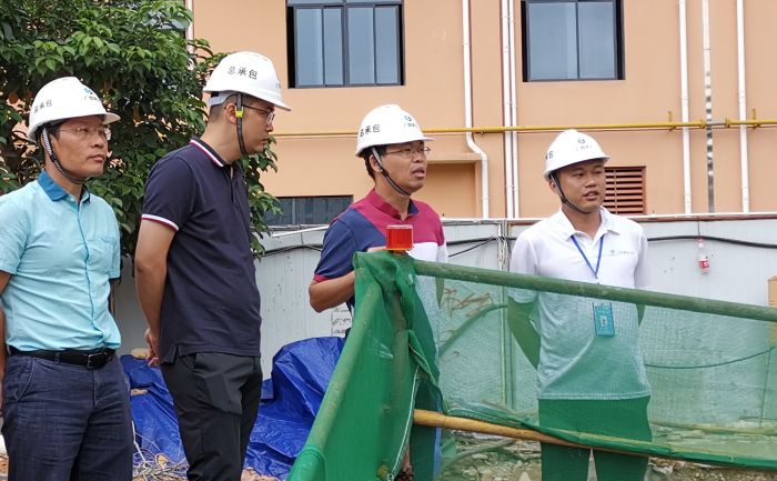 37检查现场。。。。。刘承周摄.jpg