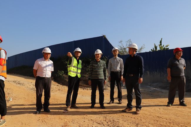 8检查现场。。。。。。杨钰 摄 (5).jpg