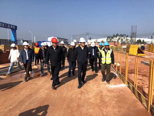 调研现场。。。。。祁建强 摄.jpg