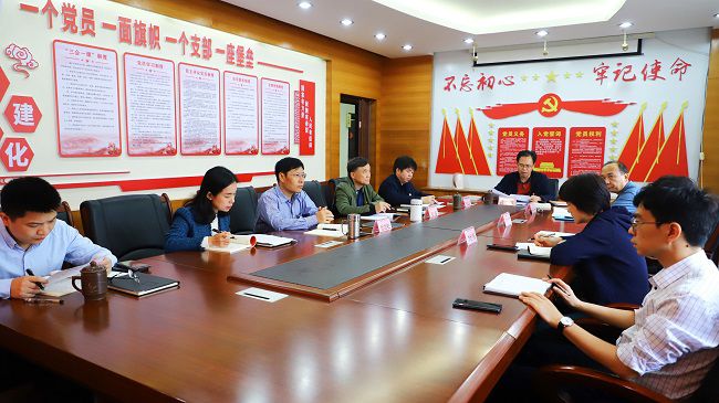 中心组第二次学习聚会现场。。。。。李立云 摄（修图）.jpg