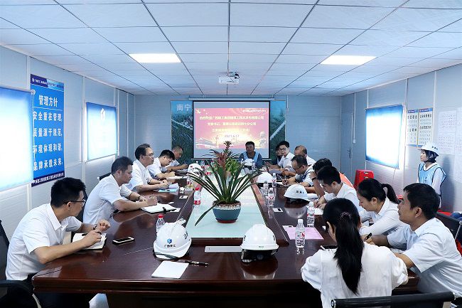 党课聚会现场。。。。。。。。 周煜川摄（修图）.jpg