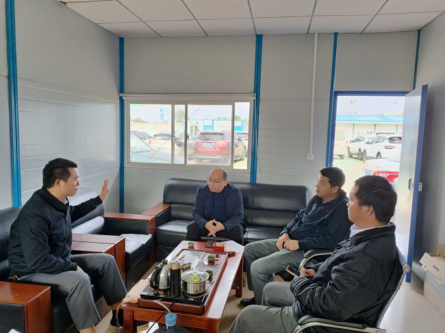 指导现场。。。。。莫杰妃 摄（修图）.jpg