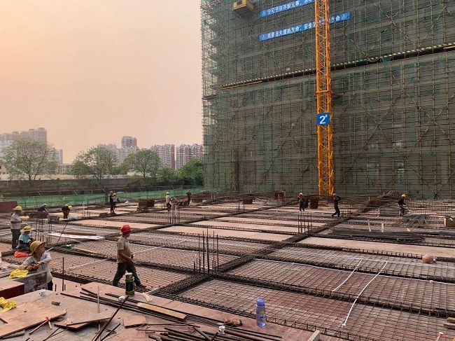 施工现场。。。。。。何天天 摄（修图）.jpg