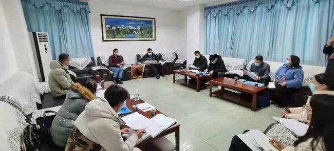 洽谈会现场。。。。。。。刘华 摄（修图）.jpg