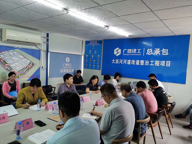 聚会现。。。。。。ㄐ尥迹.jpg