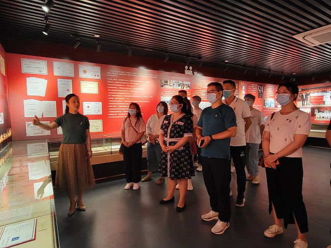 旅行学习现场。。。。。。。。王莹 摄（修图）.jpg