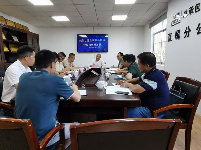 聚会现场。。。。。。潘文君 摄（修图）.jpg