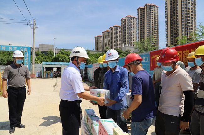 活动现场。。。。。杨钰 摄（修图）.jpg