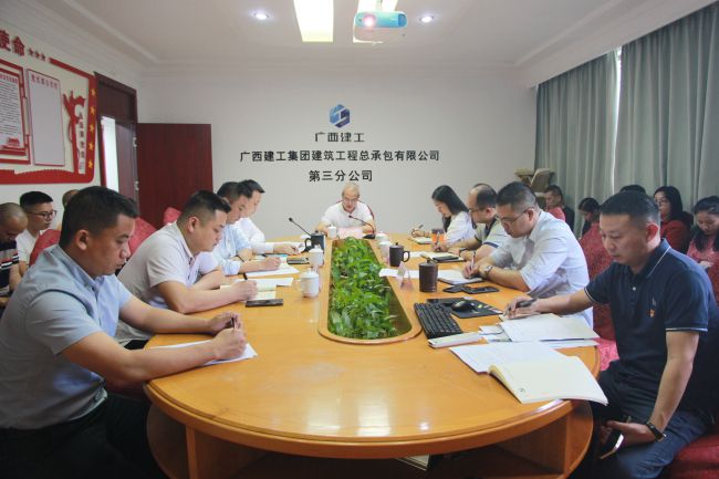 聚会现场。。。。。。梁红玉 摄（修图）.jpg