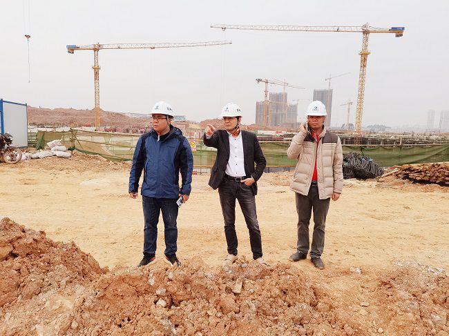 黎平山深入现场举行清静检查。。。。。陈海玮 摄（修图）.jpg