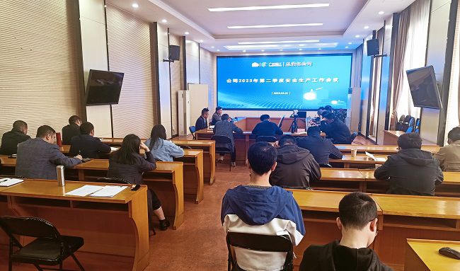 聚会现场 黄姿萍 摄00.jpg