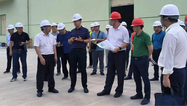 视察项目现场。。。。。。谢家宝 摄（修图）.png