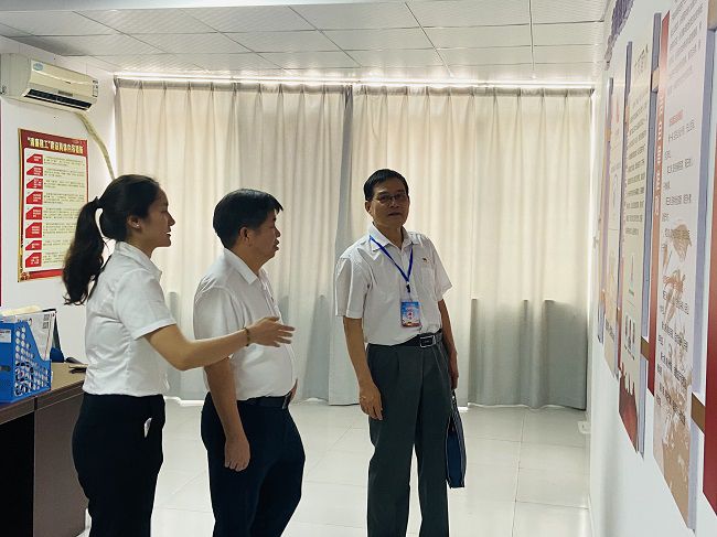 旅行党员活动室。。。。。。。。卢丽君 摄（修图）.jpg