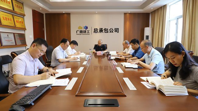 聚会现场。。。。ㄐ尥迹1.jpg