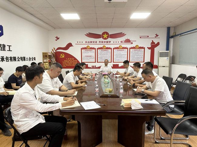 聚会现场。。。。。。。王莹摄（修图）.jpg