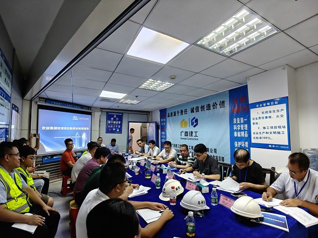 反响会现场。。。。。。ㄐ尥迹.jpg