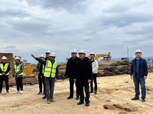 项目现场。。。。。。。。李伟燕 摄（修图）.jpg