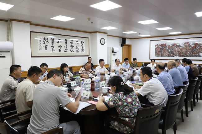 聚会现场。。。。。。。施朝宁 摄（修图）.jpg