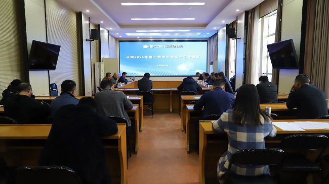 聚会现场！。。。ㄐ尥迹.jpg